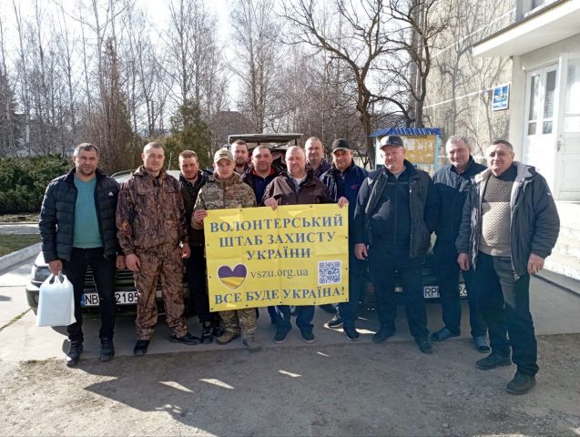 Волонтери Ванчиковецької громади вчергове передали автівки для ЗСУ