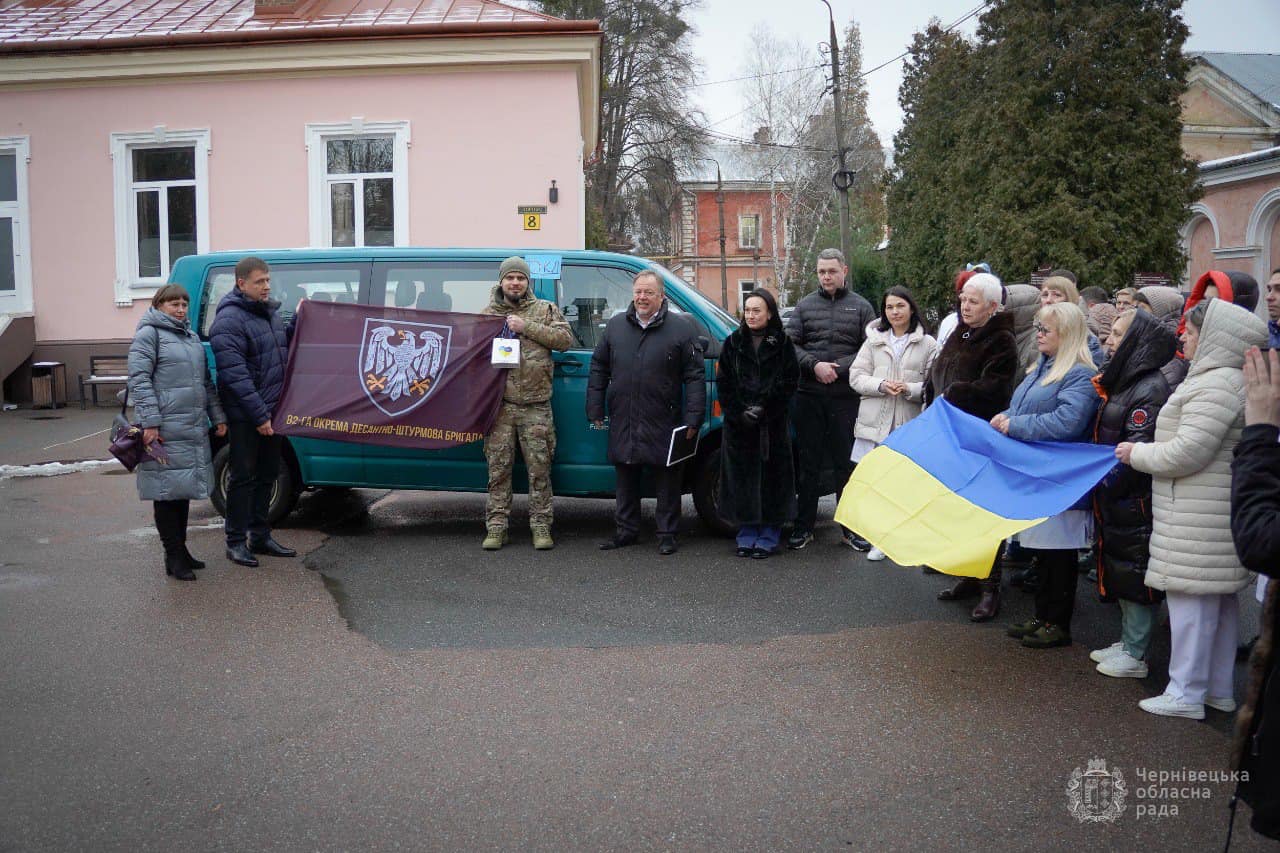 Колектив ОКНП “Чернівецька обласна клінічна лікарня” зробив важливий внесок у підтримку захисників України