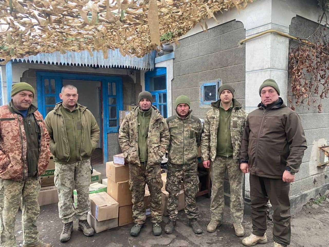 Важливий вантаж доправили захисникам на Донецький і Запорізький напрямки волонтери з Хотинщини