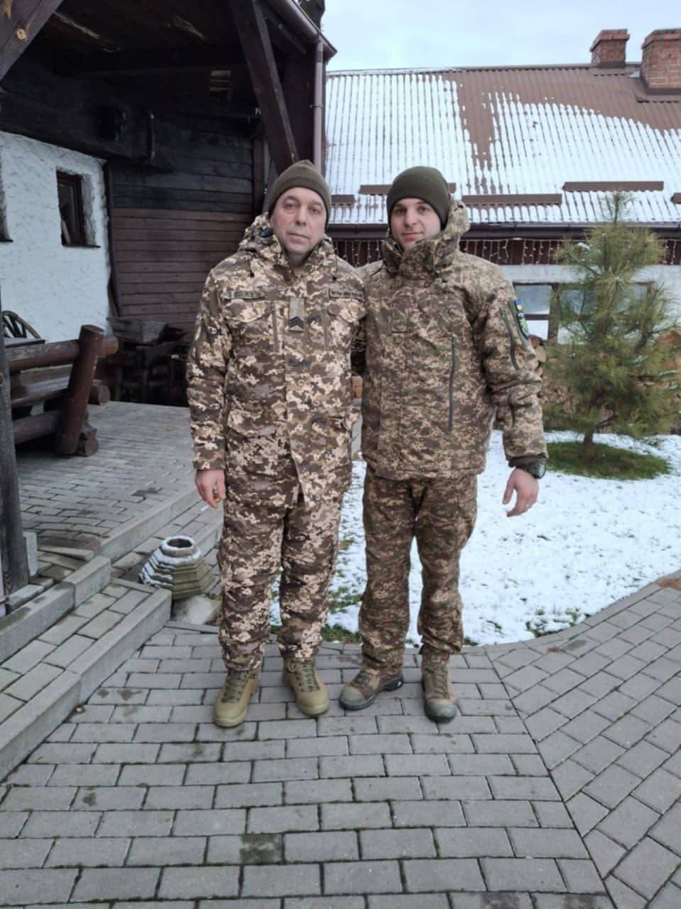 Захисника з Чернівецької області відзначено високою нагородою