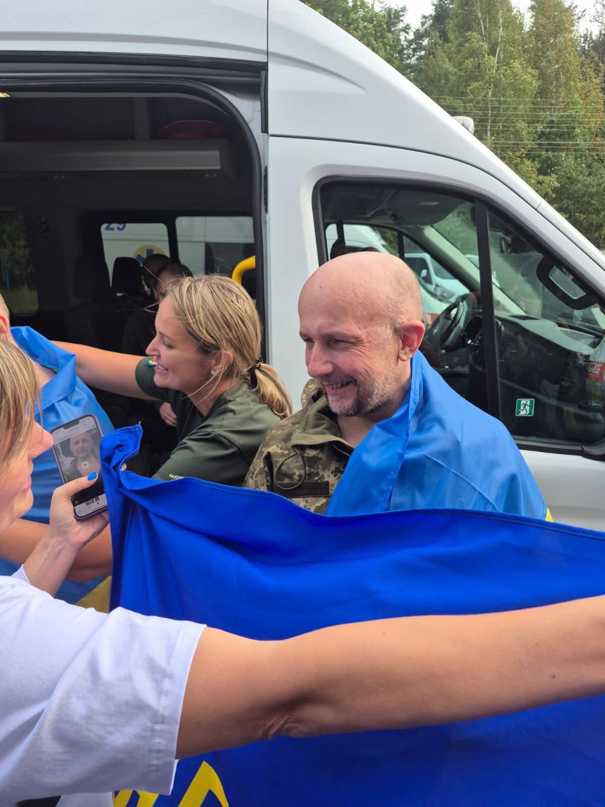 У День Незалежності відбувся обмін полоненими між Україною та росією