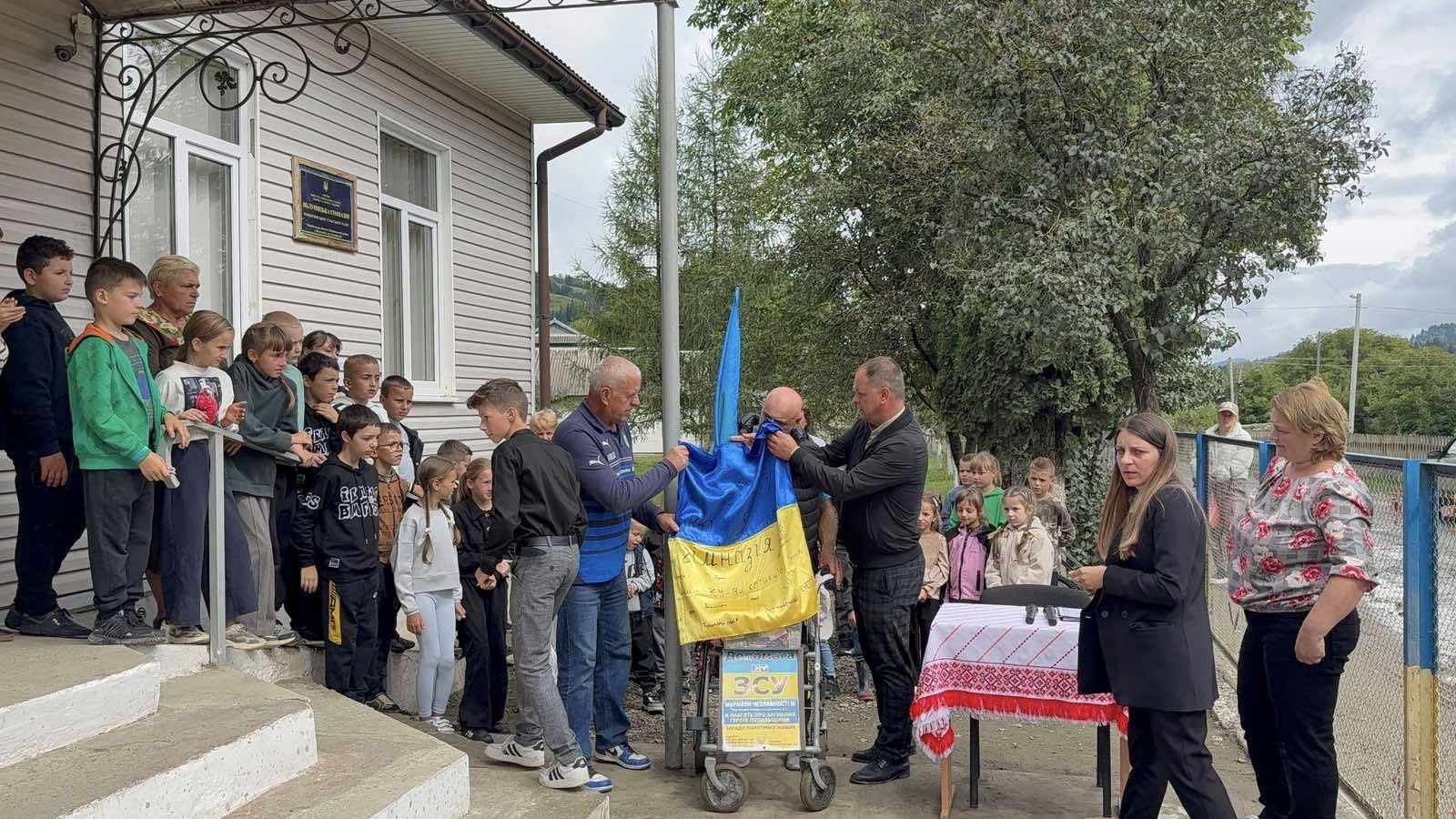 Волонтер з інвалідністю Валерій Монарха вже вп’яте взяв участь у марафоні незламності та зібрав гроші для армії