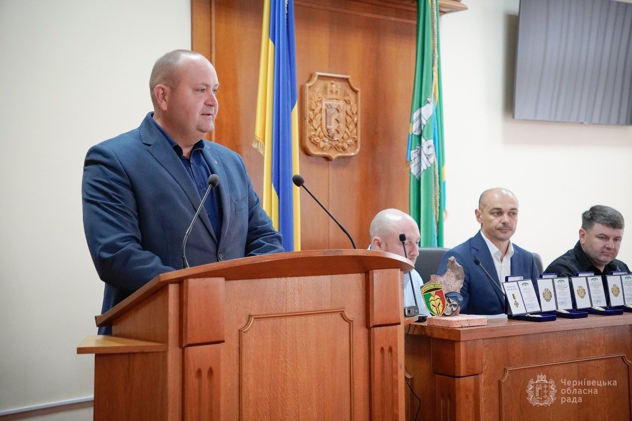 Виконувач обов’язків голови Чернівецької обласної ради Микола Гуйтор взяв участь у засіданні Чернівецької районної ради