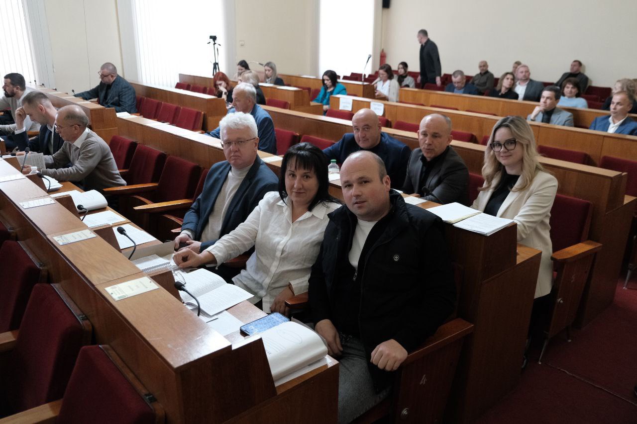 Звіт про виконання торік Регіональної програми розвитку цивільного захисту, забезпечення пожежної безпеки та запобігання і реагування на надзвичайні ситуації в Чернівецькій області на 2024-2027 роки заслухали під час сесії депутати