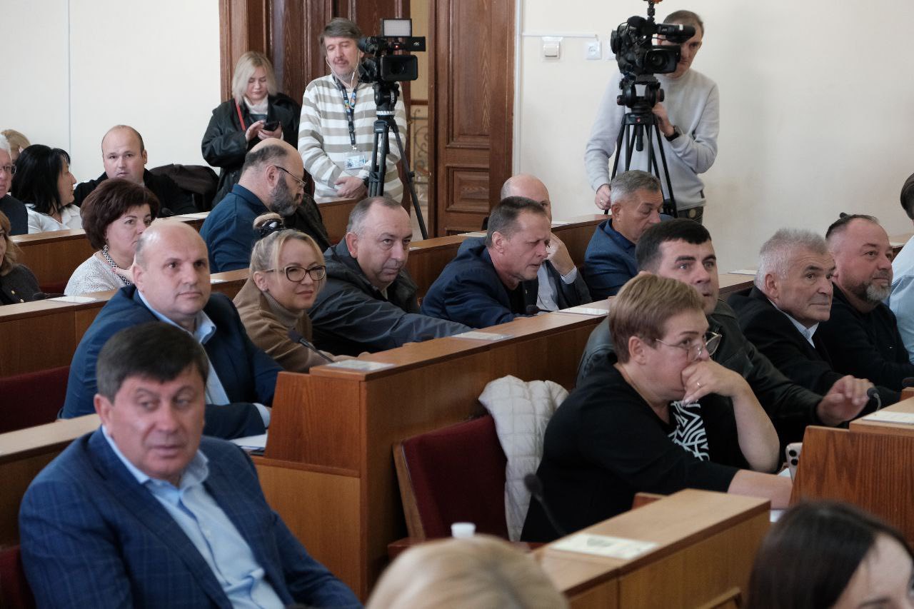 Чернівецька обласна рада підтримала створення лікарняних аптек