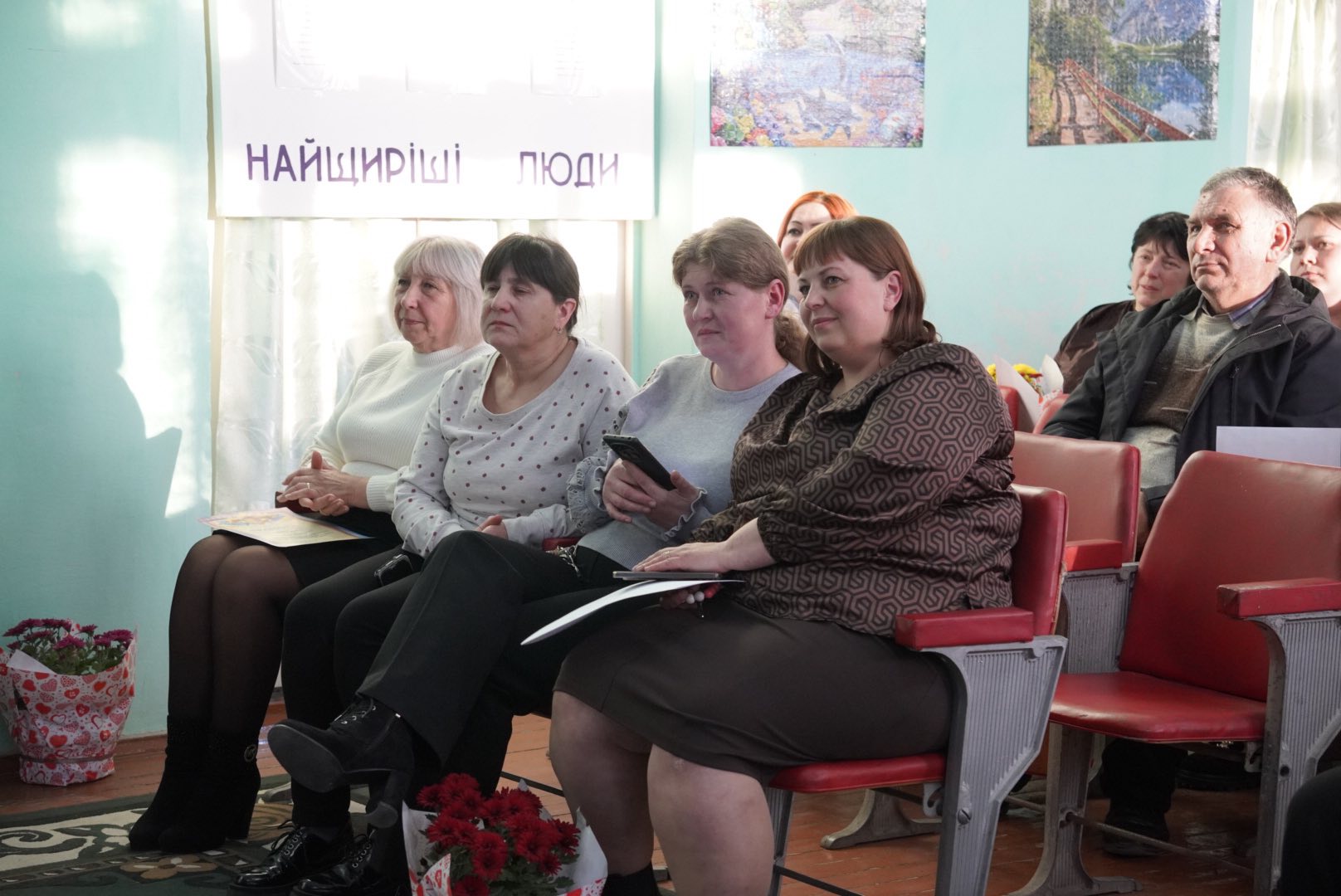 У Хотинському психоневрологічному інтернаті для жінок відзначили День працівника соціальної сфери