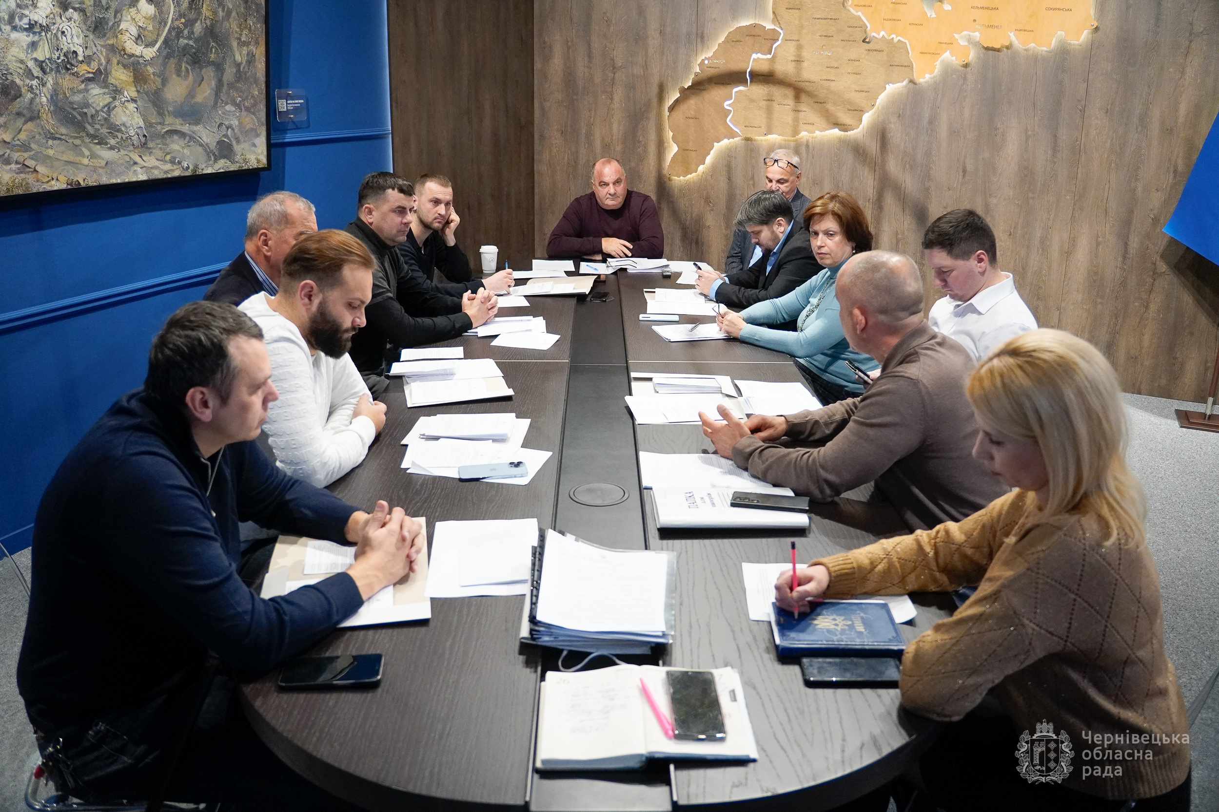 Засідання постійної комісії Чернівецької обласної ради з питань бюджету_2 (05.12.2025)